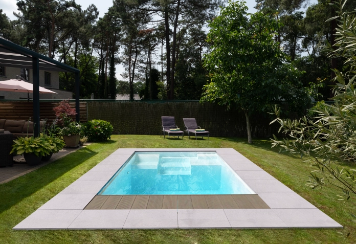 Uw zwembad laten aanleggen?