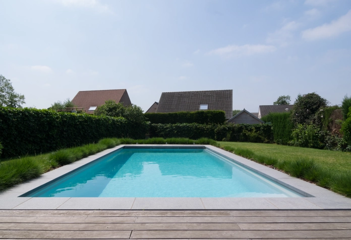 Inbouwzwembad in de tuin aanleggen