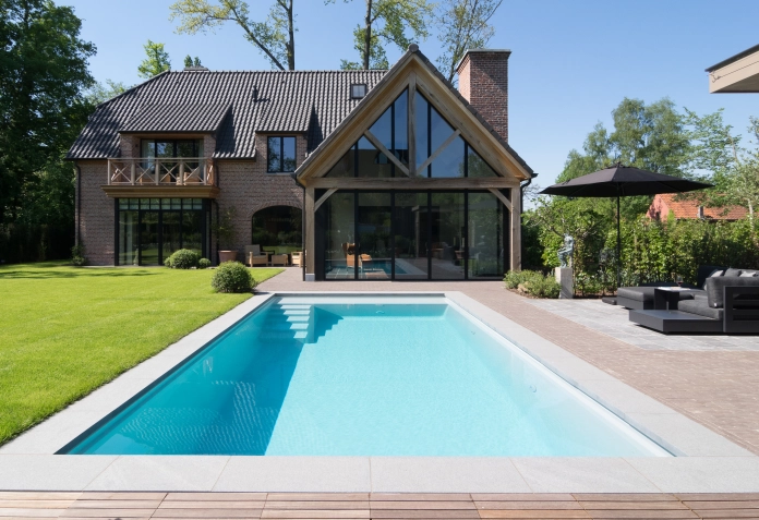 Zwembadaanleg prijzen: investeren in kwaliteit