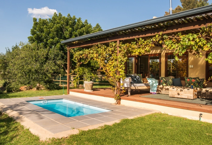 Uw RVS zwembad op maat