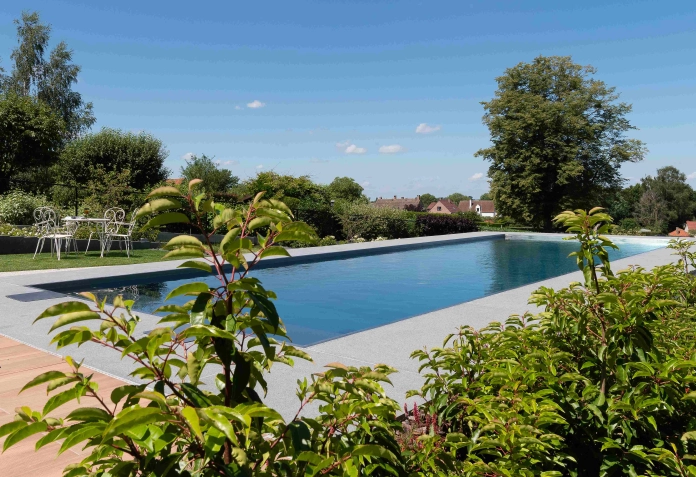 Een zwembad dat aan al uw wensen voldoet