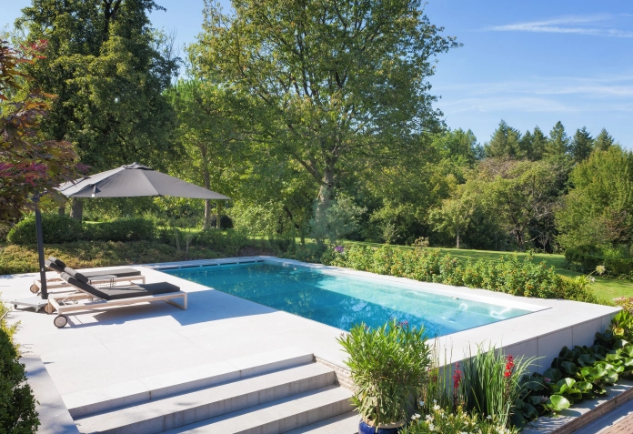 Zwembadbouwer in Tilburg