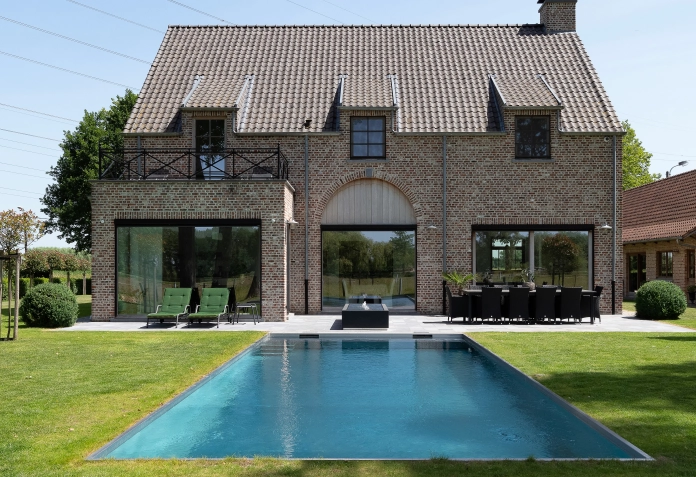 Zwembadbouwer in Eindhoven