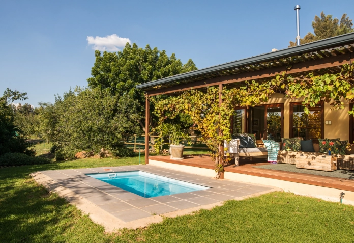 Wat kost een polypropyleen zwembad?