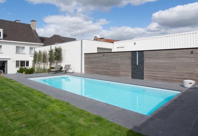 Zwembadaanleg prijzen: investeren in kwaliteit